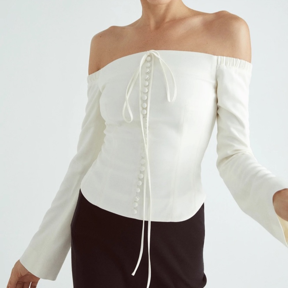 Orseund iris off the shoulder top size M